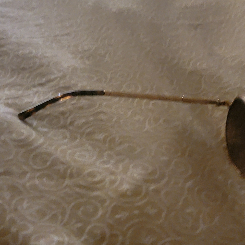 Burberry unisex sunglasses NWOT Brown/Tan - Picture 15 of 16